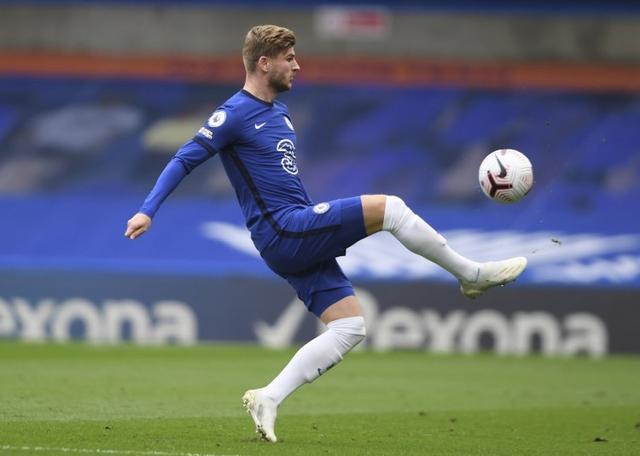 永远的科皇！拜仁在对阵圣保利赛前为科曼补办告别仪式